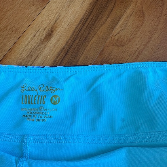 Lilly Pulitzer - High Tide Navy Scuba Doo, Athletic Skirt, USED. - Picture 8 of 13